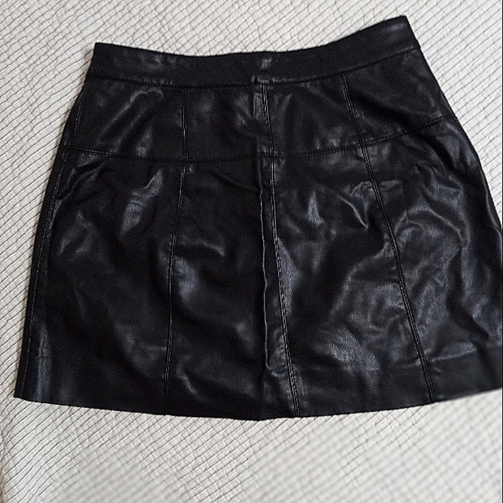 Free People Jet Black Mini Skirt Front Button Up, SIZE 8